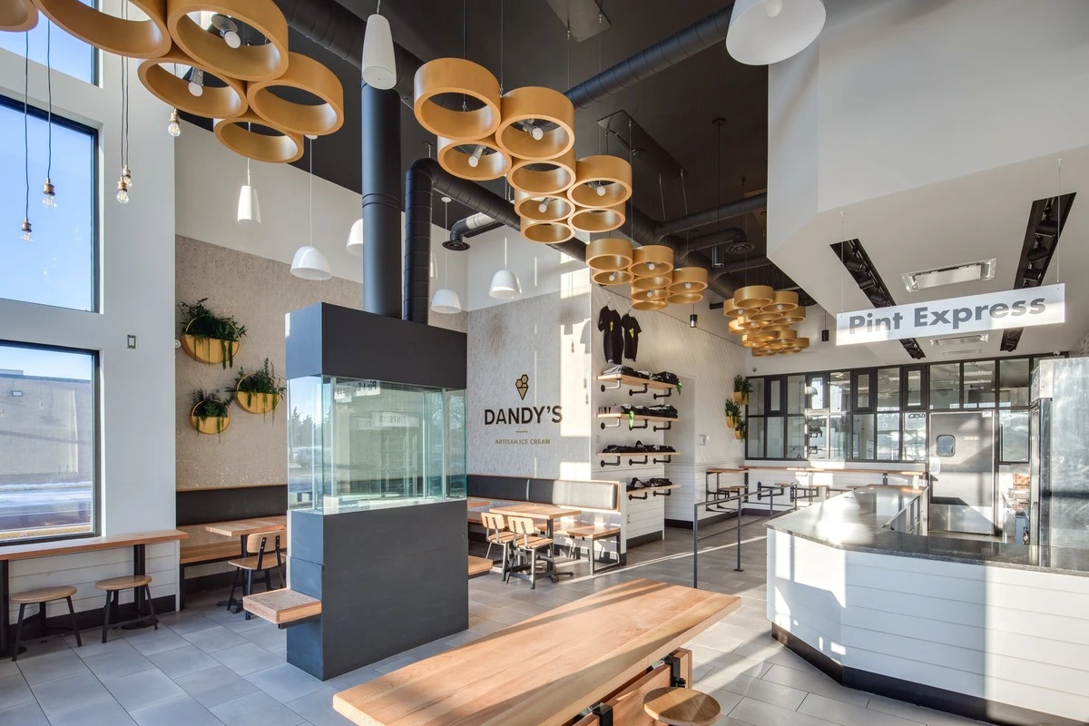 Dlaczego były steward rzucił pracę w chmurach i sprzedał dom dla rzemieślniczych lodów - image 1