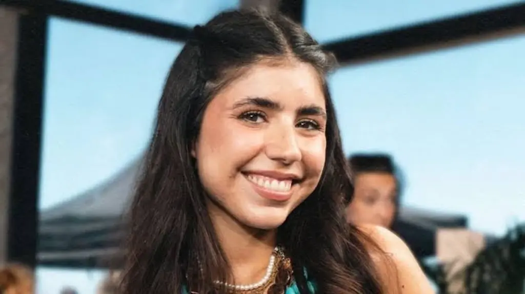 Dlaczego Cami Mayan pokazuje nieposprzątane mieszkanie zamiast luksusowych wnętrz