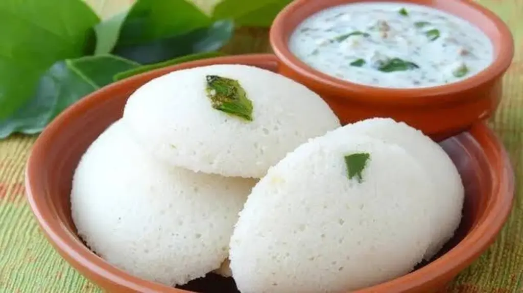 Dlaczego doświadczeni kucharze zawsze używają lodowatej wody podczas robienia ciasta na idli