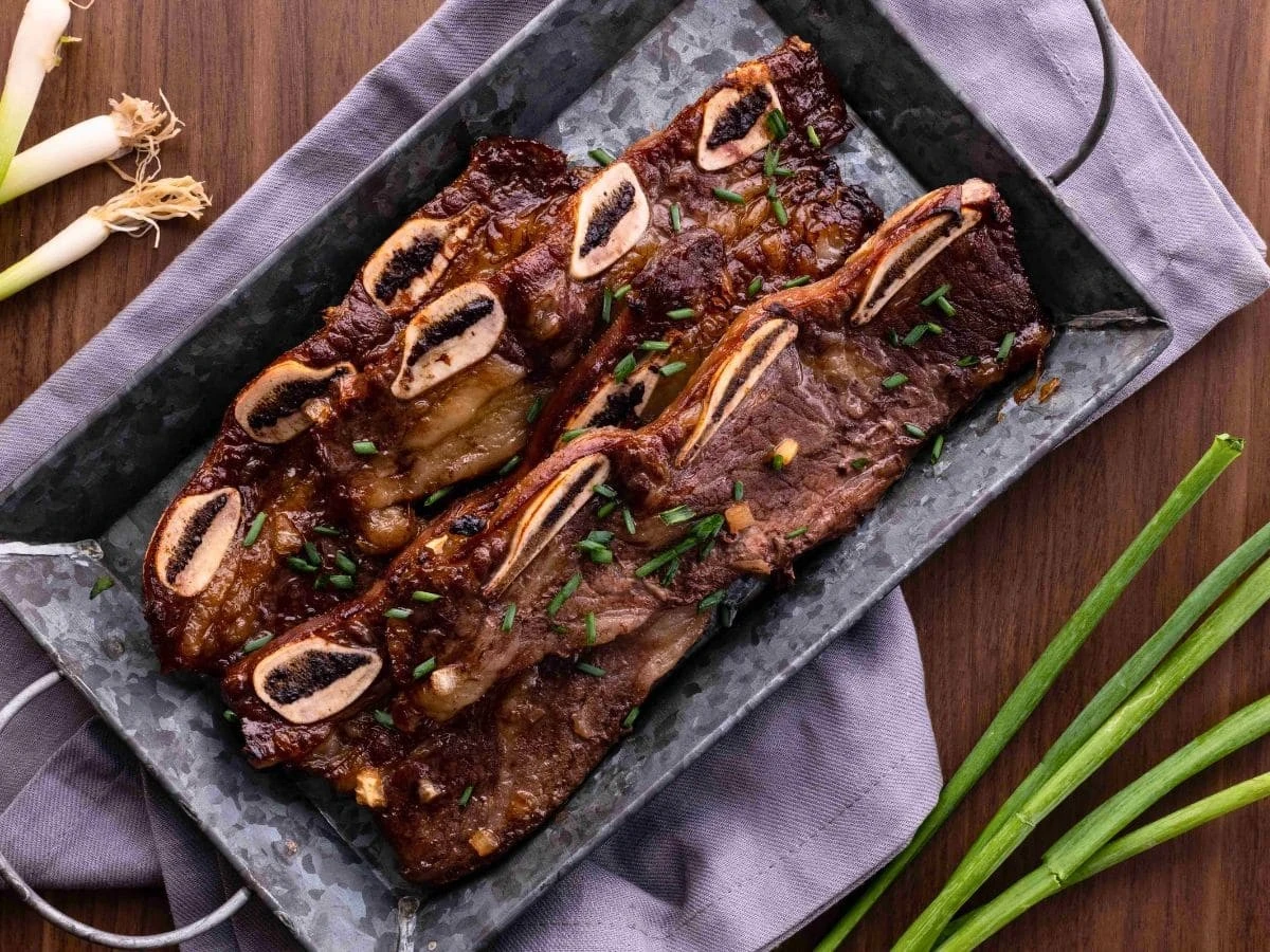 Dlaczego doświadczeni kucharze zawsze wrzucają chili na patelnię z grillowanym mięsem - image 1