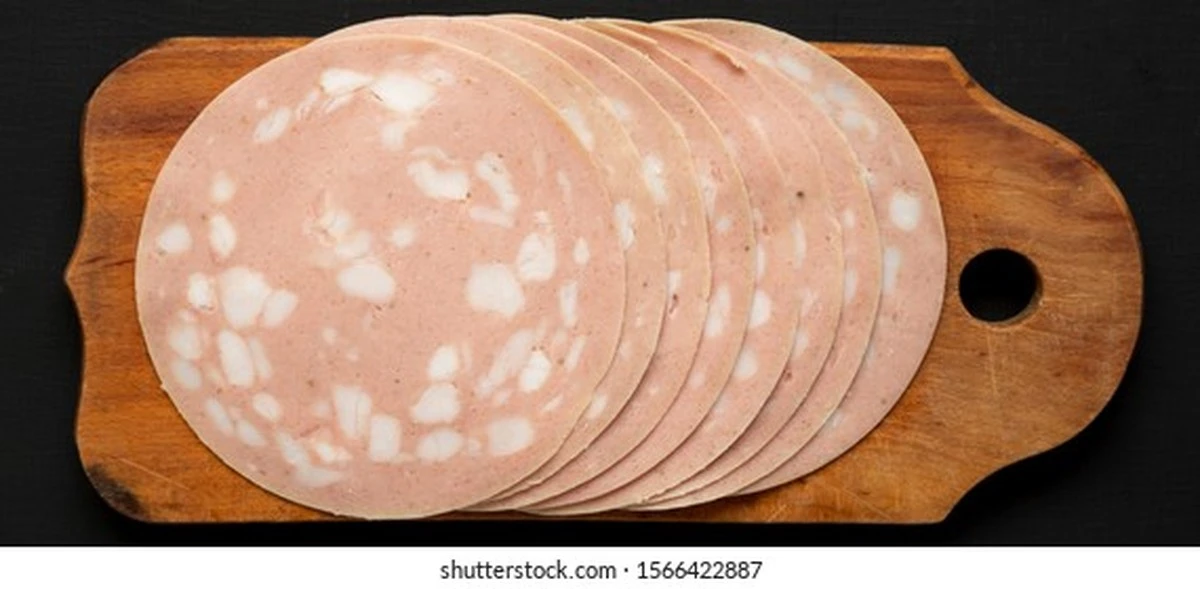 Dlaczego doświadczeni kucharze dodają pistacje do mielonej wieprzowiny - image 1