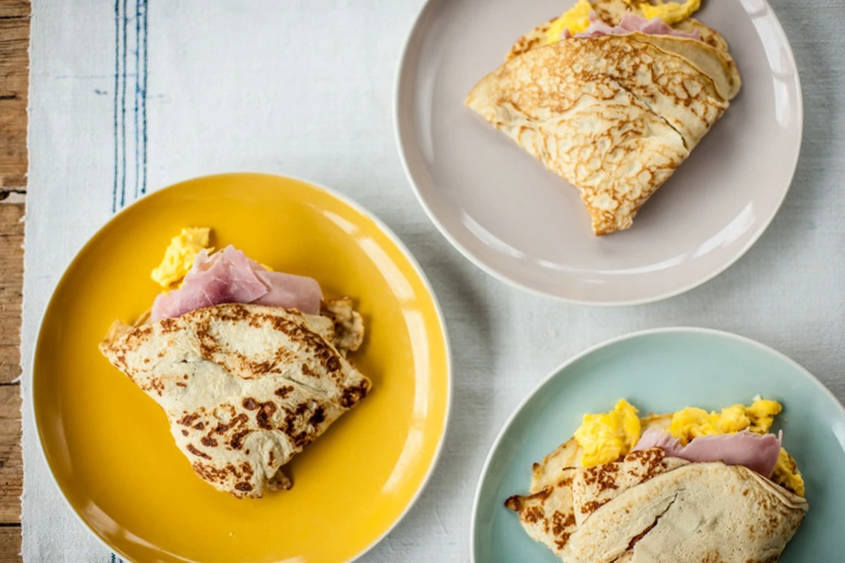 Dlaczego holenderskie gospodynie zawsze dodają surową szynkę do placków ziemniaczanych - image 1