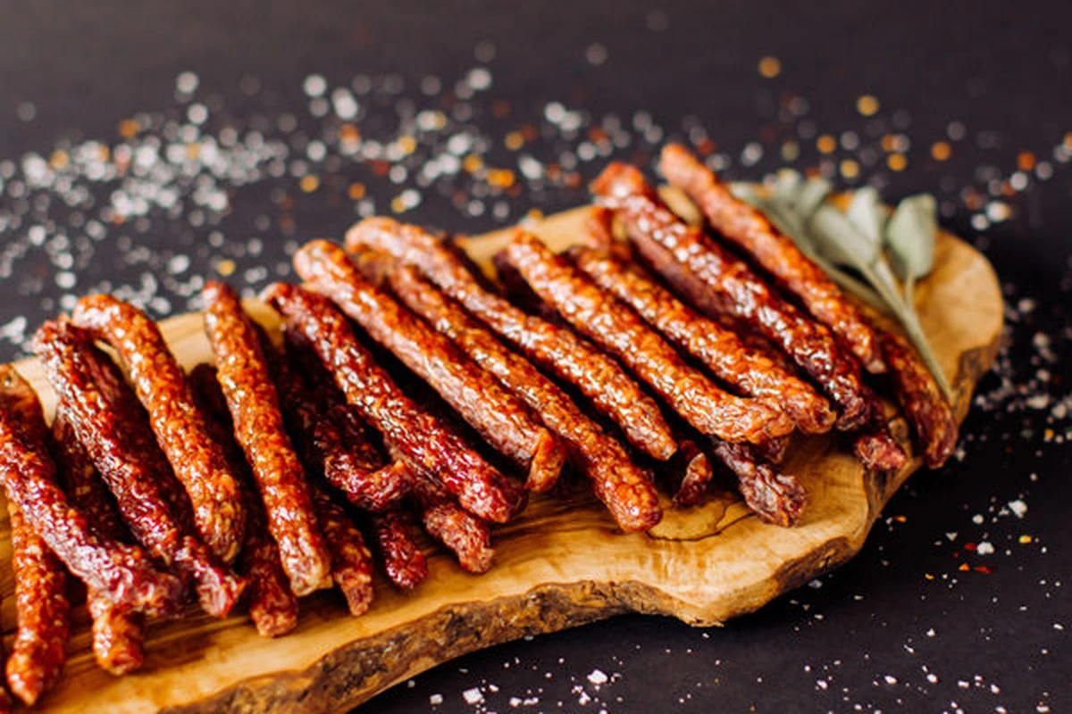 Dlaczego kultowe mini-kiełbaski Kletzerl zniknęły z rynku i co zmieniło się w ich tajnej recepturze - image 1