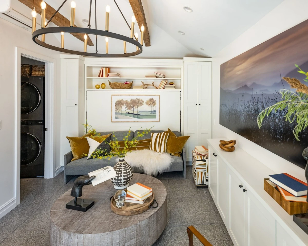 Dlaczego odważne małżeństwo zdecydowało się zamieszkać w starym garażu - image 1