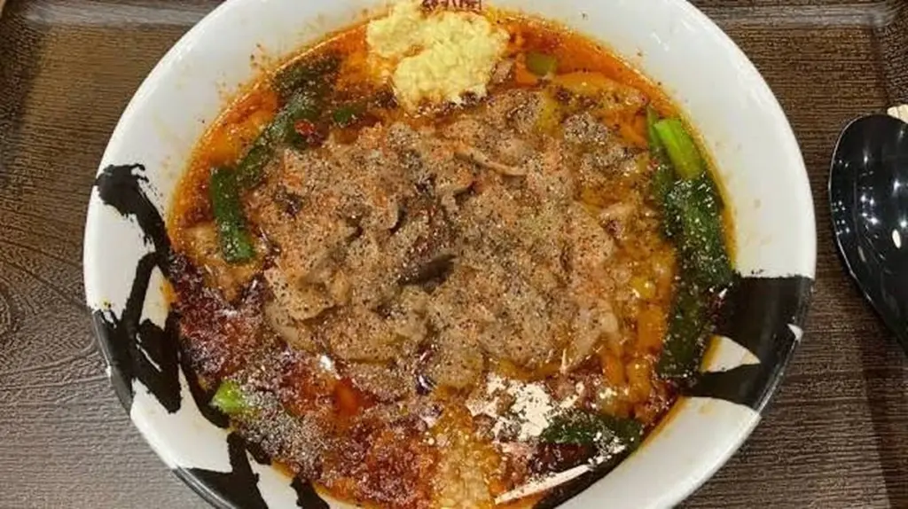 Dlaczego po 17:00 japońscy smakosze zamawiają ten konkretny zestaw z czarną herbatą