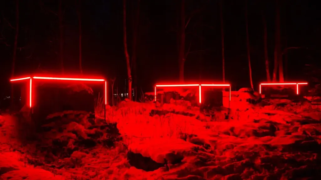 Dlaczego profesjonalni architekci rezygnują z mocnego oświetlenia ulic