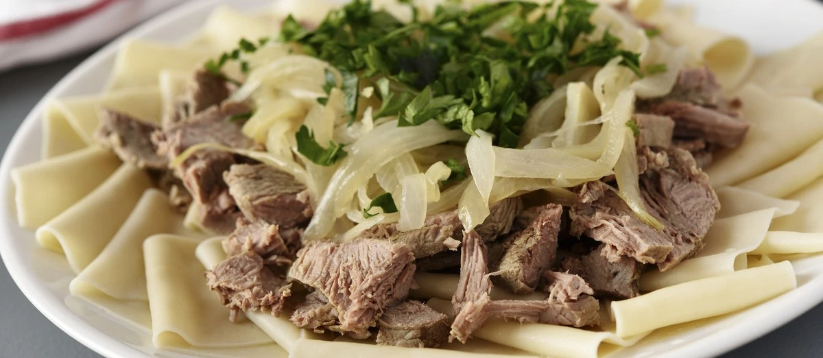 Dlaczego przewodniki kulinarne mylą się co do kazachskiego beszbarmaku - image 1