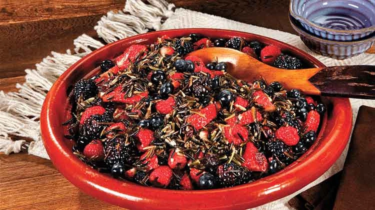 Dlaczego warto dorzucić garść borówek do ryżu zamiast jeść go na słono - image 1