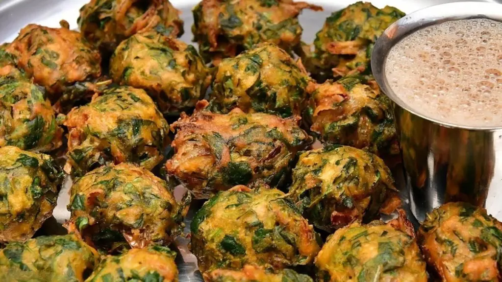 Dlaczego warto wrzucić liście szpinaku do mąki ryżowej przed wieczornym smażeniem