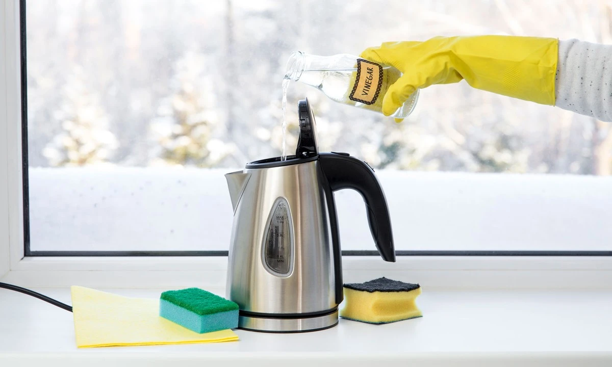 Dlaczego warto wrzucić łyżeczkę kwasku cytrynowego do czajnika - image 1