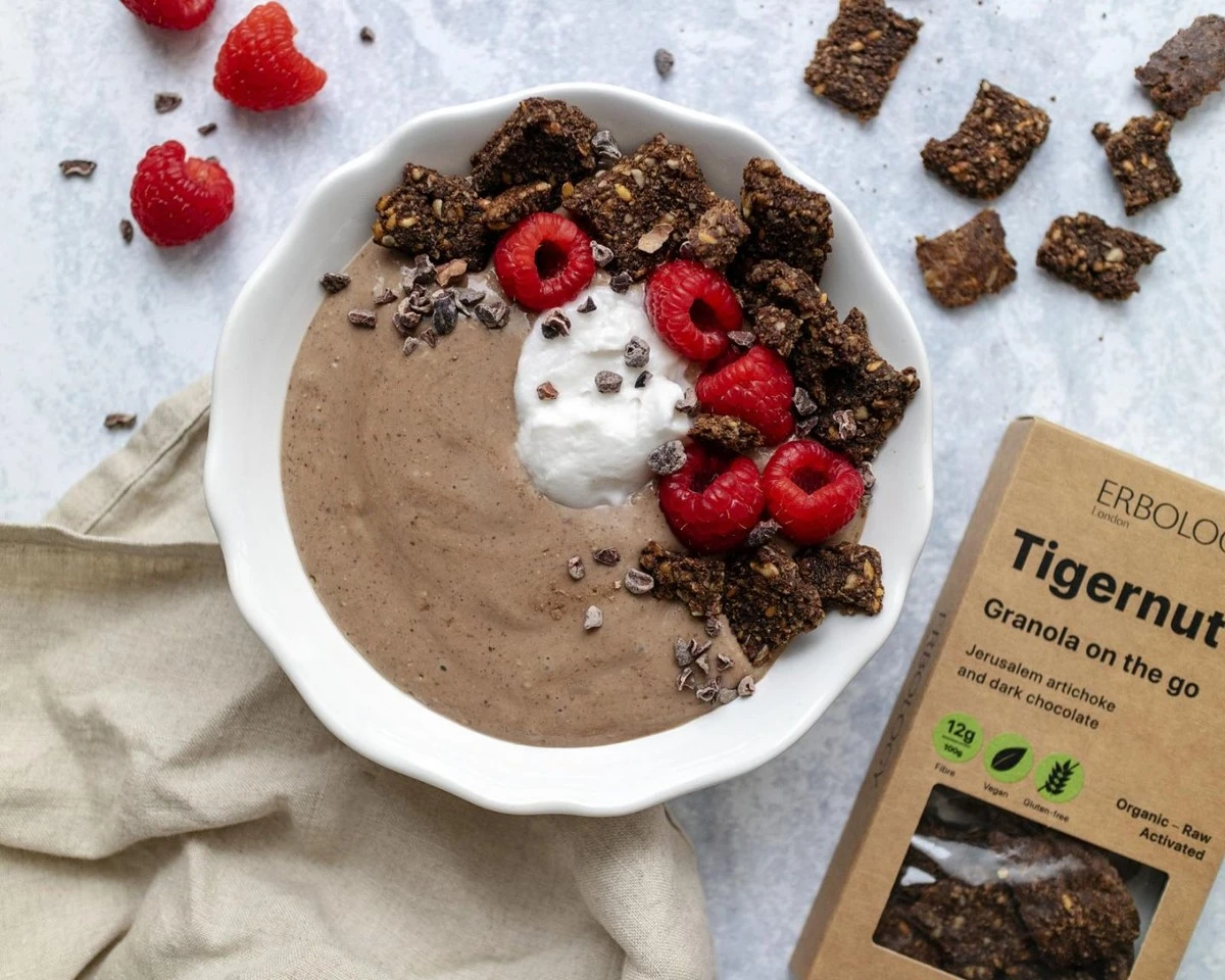 Dlaczego warto wrzucać mrożone banany i kakao do blendera każdego ranka - image 1