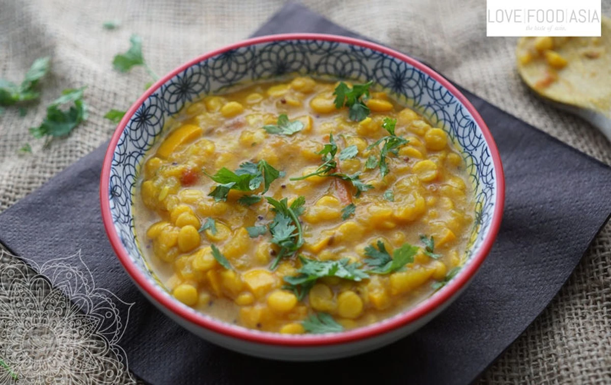 Dlaczego warto wrzucić garść namoczonej ciecierzycy do duszonej cukinii - image 1