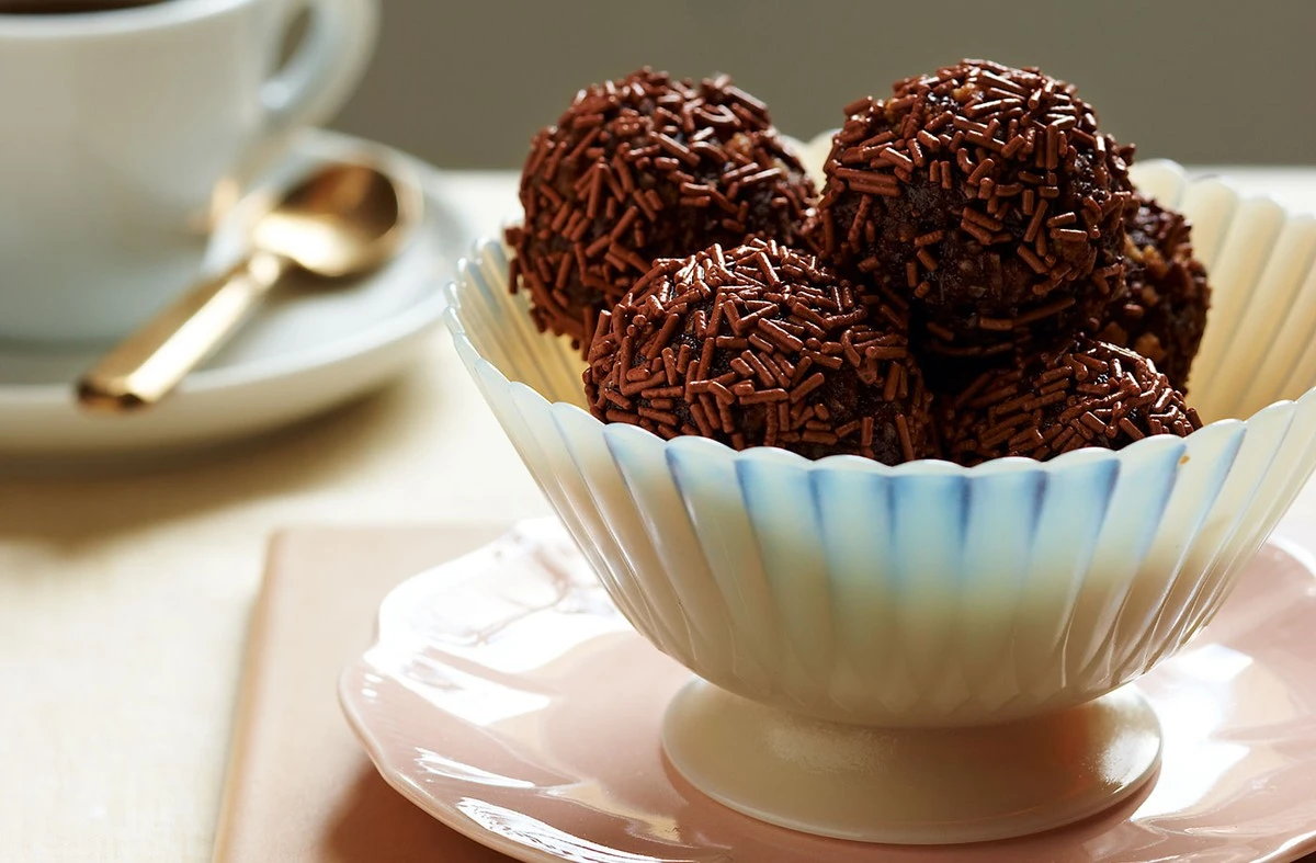 Dlaczego warto wymieszać herbatniki z mlekiem kondensowanym - image 1