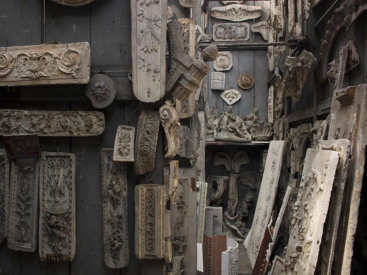 Dlaczego właściciele tego apartamentu z 1875 roku ukryli wiadomość pod podłogą - image 1