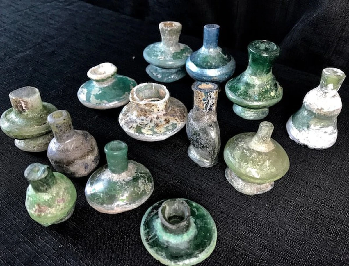 Tajemnica rzymskiej fiolki: Dlaczego używali kału jako leku? - image 1