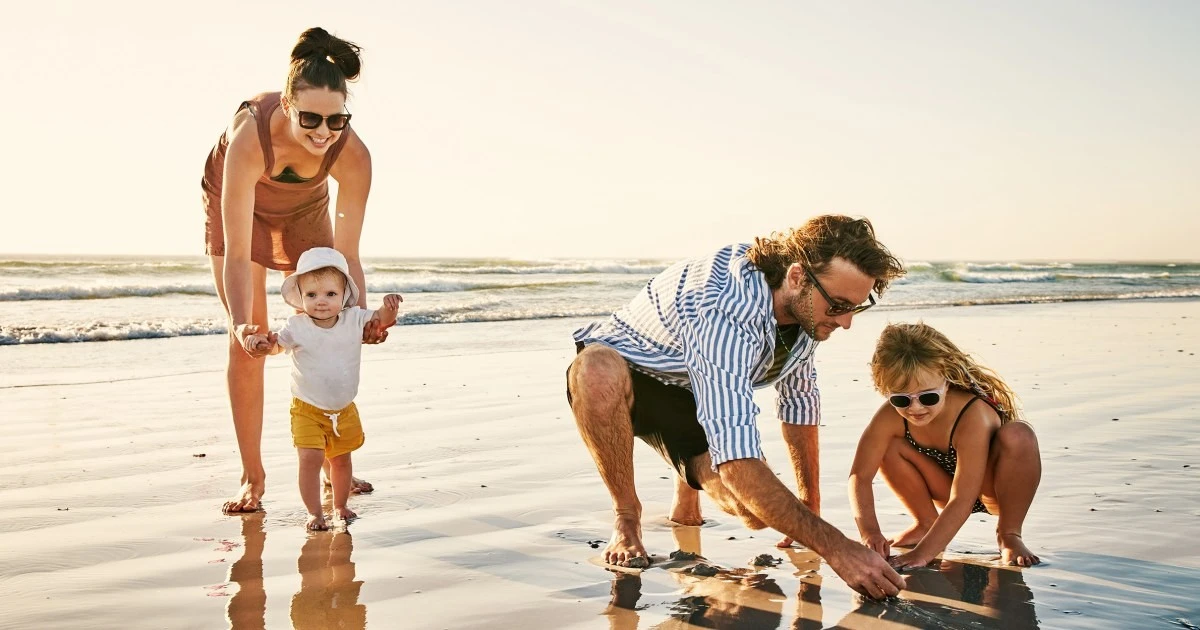 Złoty piasek dla dzieci: 5 tanich kierunków na lato 2026 - image 1