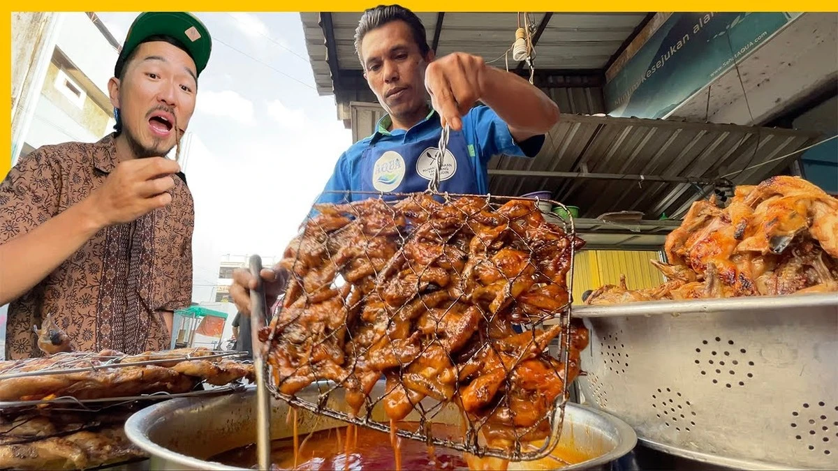 Dlaczego doświadczeni floryści wkładają gałązkę rozmarynu do doniczki z wężownicą - image 1