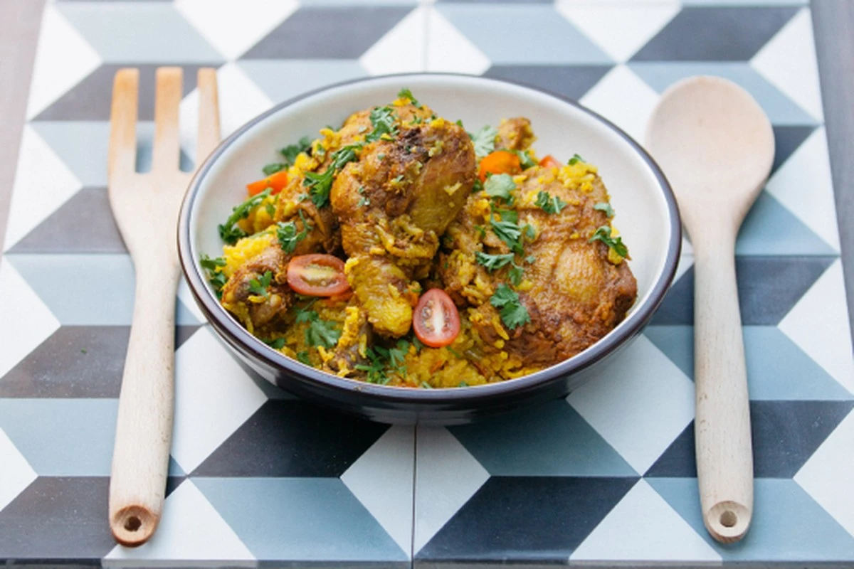 Dlaczego doświadczeni kucharze zawsze dodają kurkumę do ryżu z kurczakiem - image 1