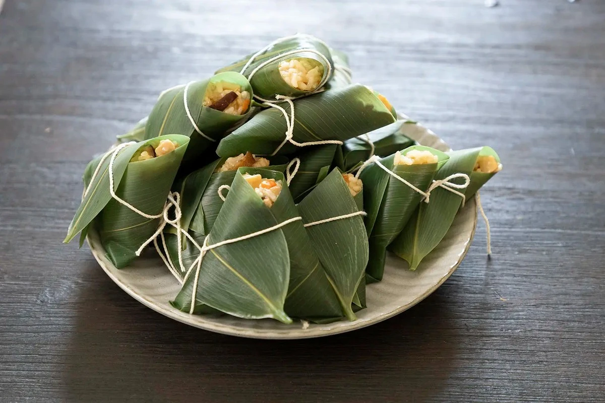 Dlaczego doświadczeni kucharze zawsze wrzucają mąkę ryżową do wrzątku - image 1