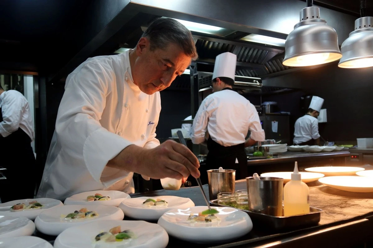 Dlaczego do tej hiszpańskiej wioski z 10 mieszkańcami ustawiają się kolejki - image 1