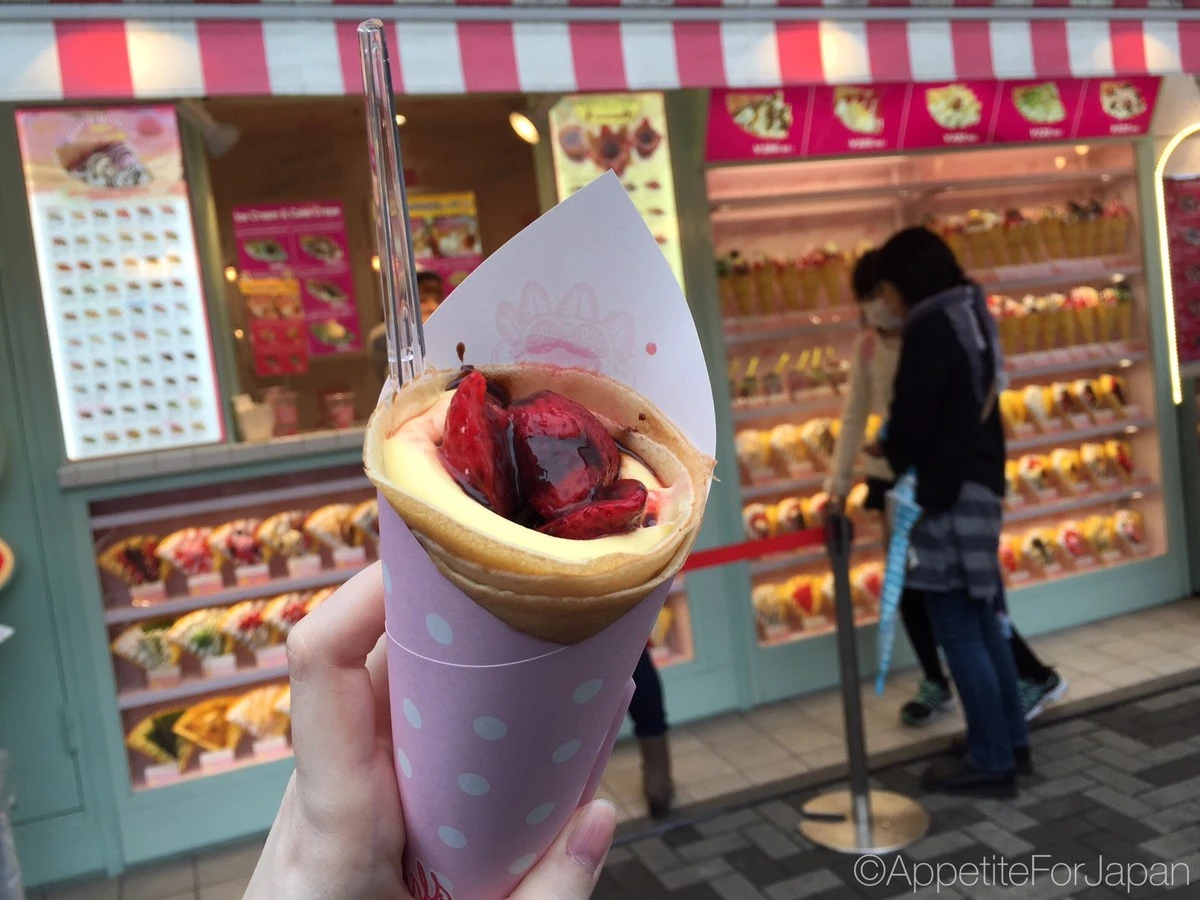 Dlaczego do tej jednej lodziarni ustawiają się inne kolejki: sekret tkwi w gorącym cieście - image 1