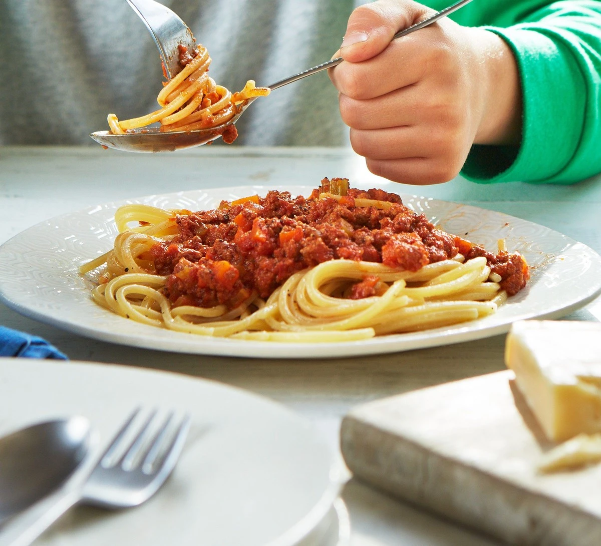 Dlaczego gwiazdor kuchni dodaje tofu do bolognese: trik Steffena Hensslera - image 1