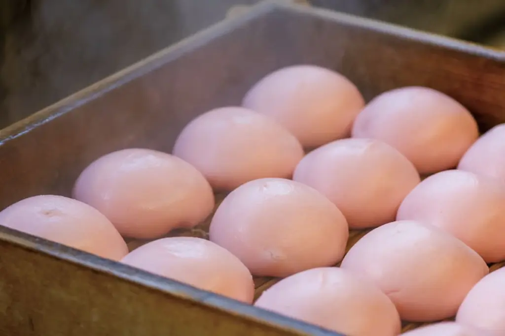 Dlaczego japońscy mnisi od 250 lat wybierają te konkretne bułeczki z drożdży piwnych