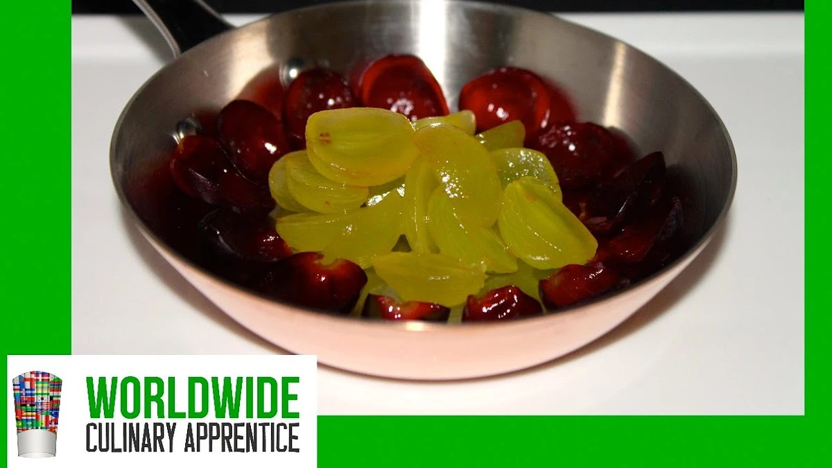 Dlaczego japońscy szefowie kuchni zawsze wrzucają winogrona do wrzątku na 3 sekundy - image 1