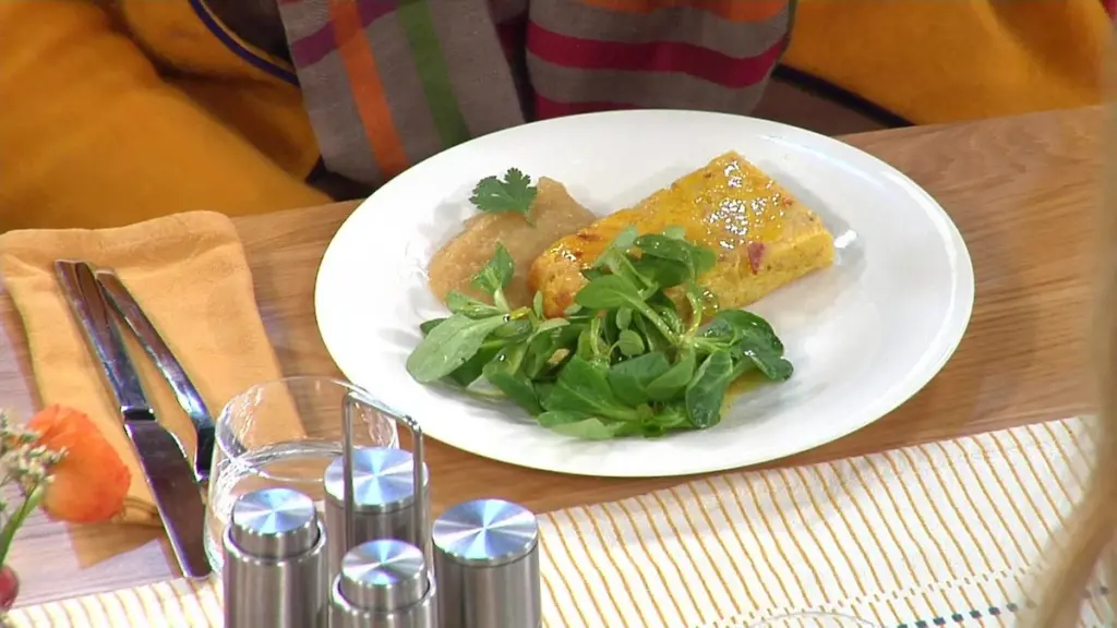 Dlaczego kucharze z Nadrenii zawsze dodają tarte jabłko do masy ziemniaczanej