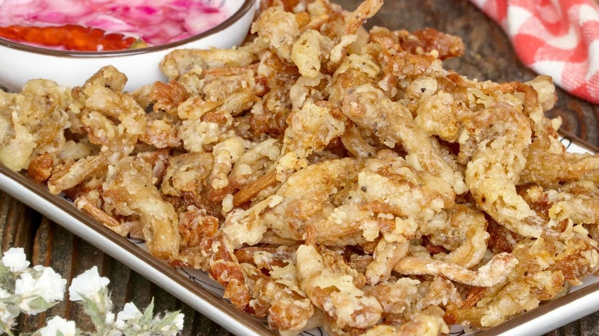 Dlaczego kucharze dodają mąkę ryżową do panierki grzybów - image 1