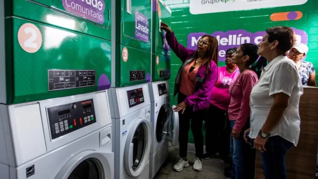 Dlaczego mieszkańcy Medellín oddają brudne pranie do specjalnych centrów