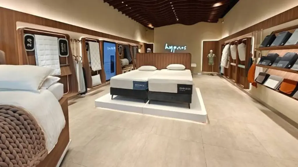 Dlaczego mieszkańcy dużych miast masowo wymieniają materace na ten jeden model