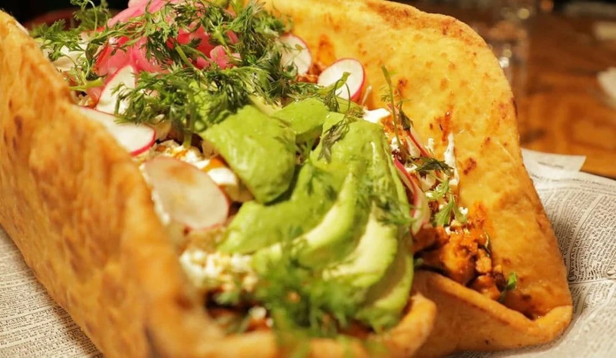 Dlaczego mieszkańcy Leesburg wkrótce zaczną spędzać wieczory na dachu Hotelu Burg - image 1