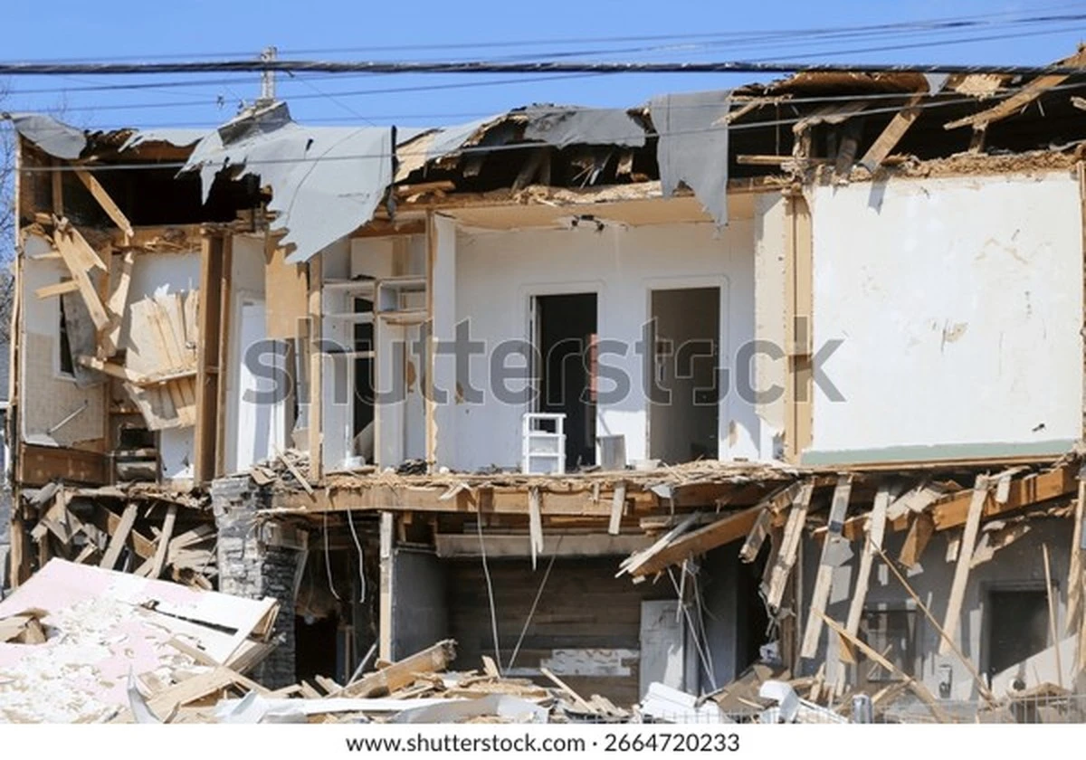 Dlaczego podniesienie dachu o metr skończyło się nakazem rozbiórki po 30 latach - image 1