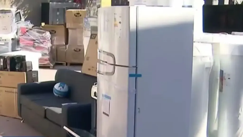 Dlaczego pod tym sklepem ustawiają się sześcioblokowe kolejki po sprzęt AGD