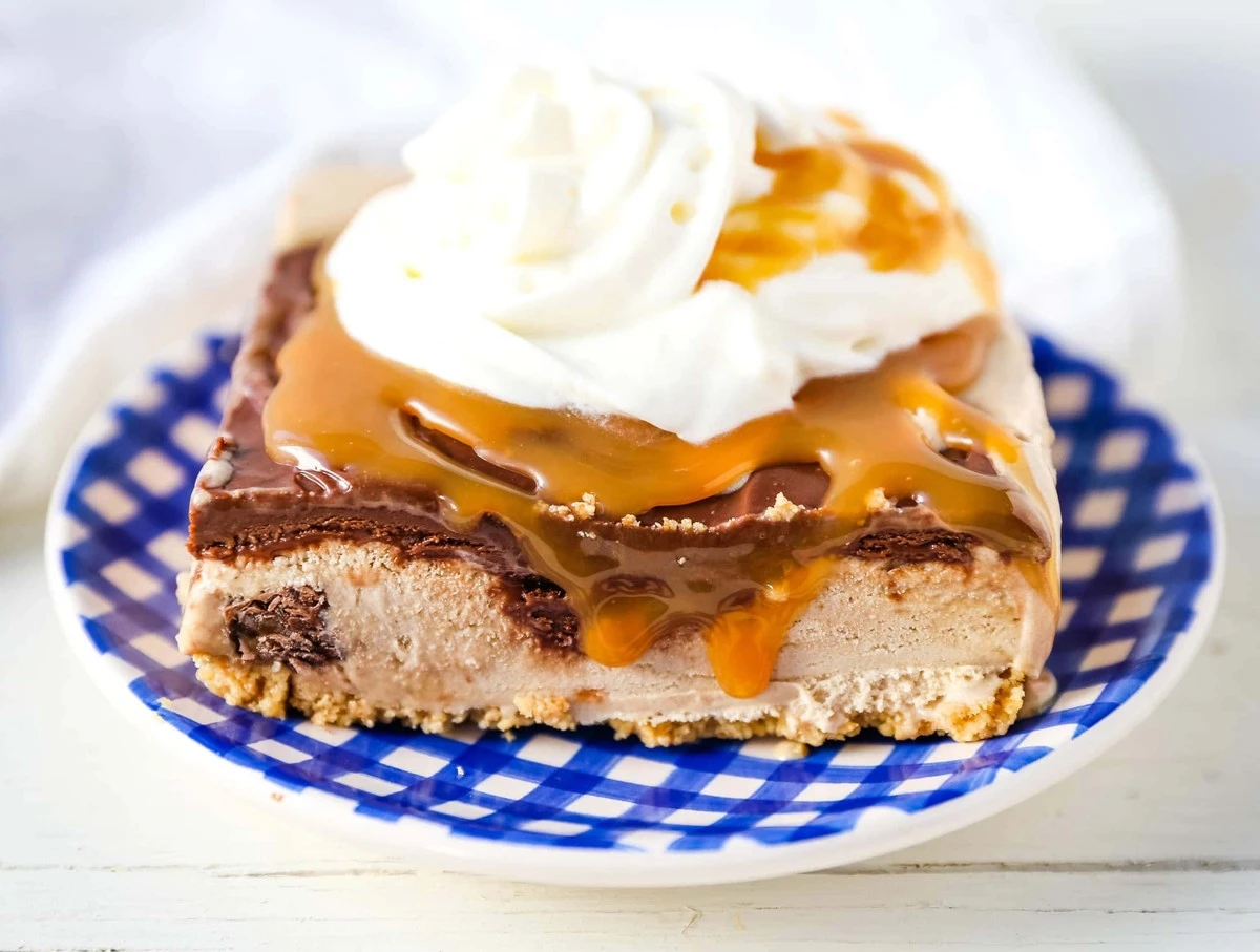 Dlaczego profesjonalni lodziarze dodają brązowy cukier do cookie dough - image 1