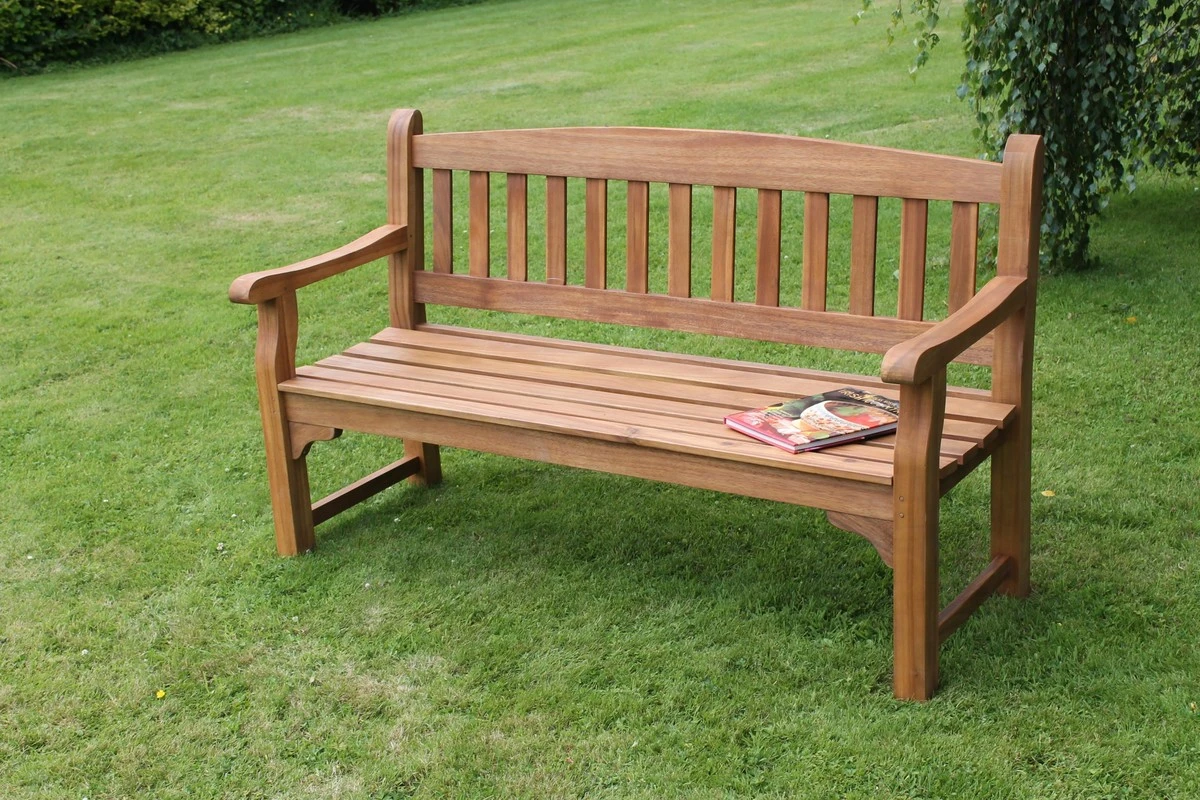 Dlaczego profesjonalni dekoratorzy wybierają drewno akacjowe z Action - image 1