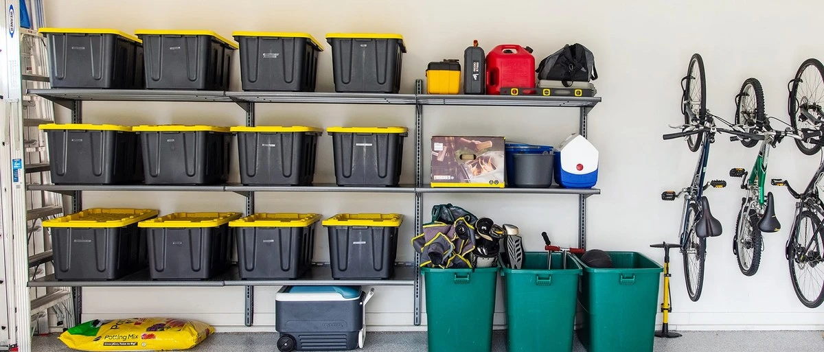 Dlaczego profesjonaliści stawiają ten tani regał w swoich garażach - image 1