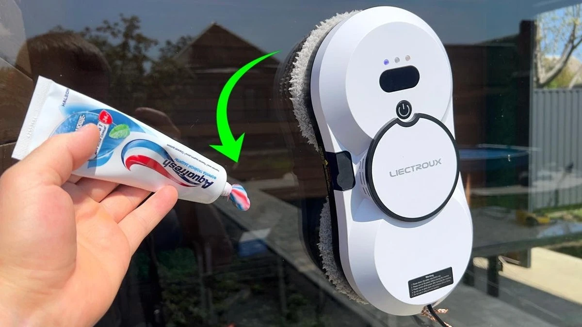 Dlaczego profesjonalni sprzątacze coraz częściej zostawiają myjki w aucie i używają tego robota - image 1