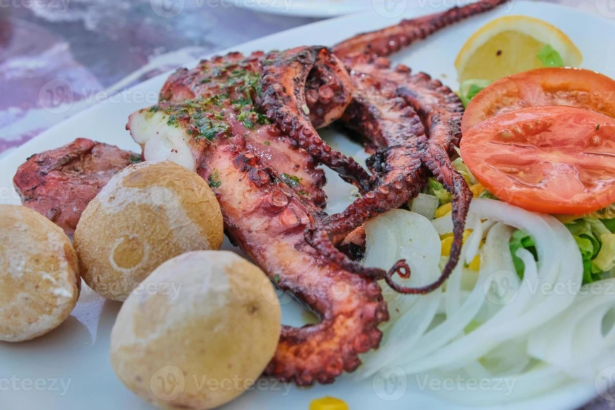 Dlaczego przed rynkiem w Santa Cruz zawsze ustawia się kolejka po ośmiornicę - image 1