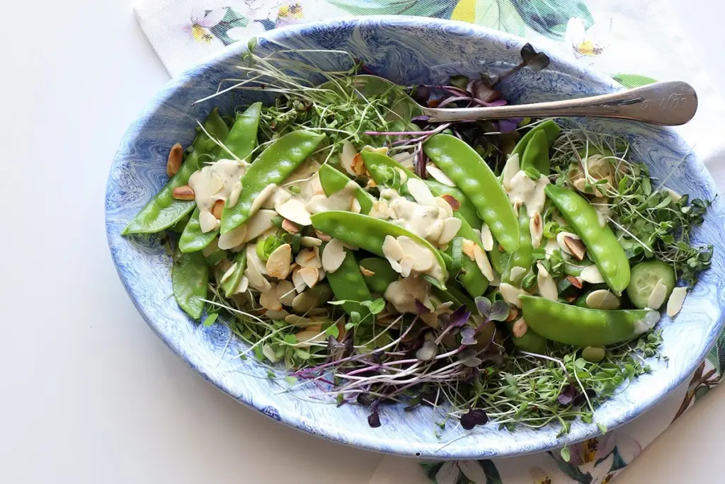 Dlaczego szefowie kuchni dodają pastę pesto do sezamowej tahini