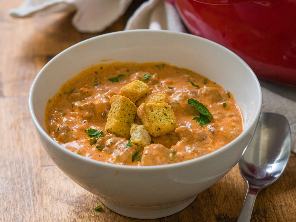 Dlaczego szwedzkie mamy dodają serek śmietankowy do kiełbasy - image 1