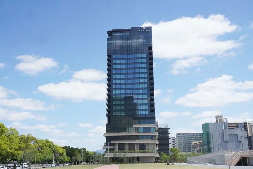 Dlaczego turyści w Osace ustawiają się w kolejce po arkusz papieru