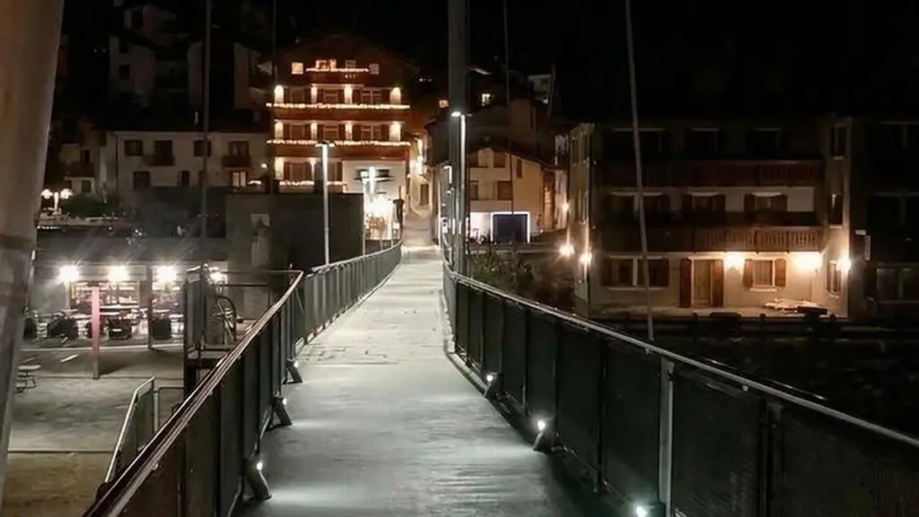 Dlaczego władze Bormio wymieniają oświetlenie na mostach tuż po zakończeniu Igrzysk