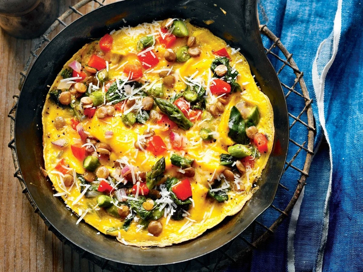 Dlaczego warto dodać jajka do soczewicy zamiast mąki - image 1