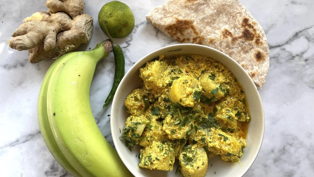 Dlaczego warto wrzucić zielone banany na patelnię zamiast do kosza - image 1