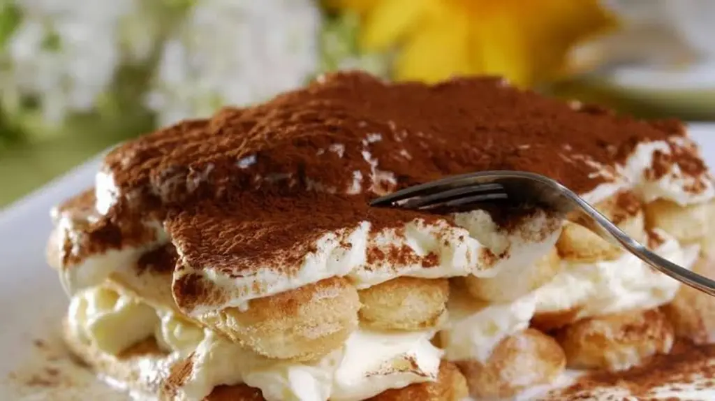 Dlaczego warto zamienić mascarpone na skyr podczas robienia domowego tiramisu