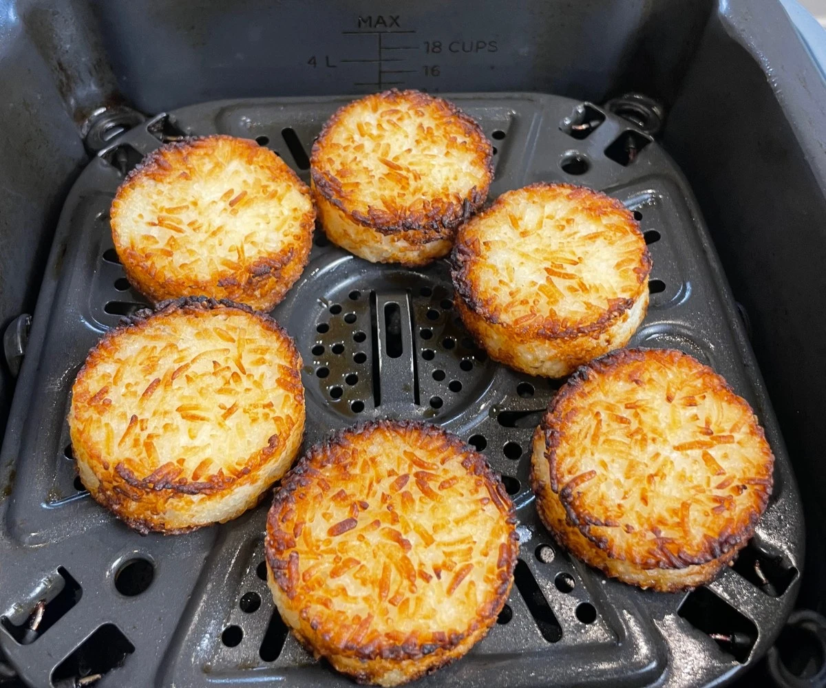 Dlaczego warto zostawić miskę ryżu w lodówce na noc - image 1