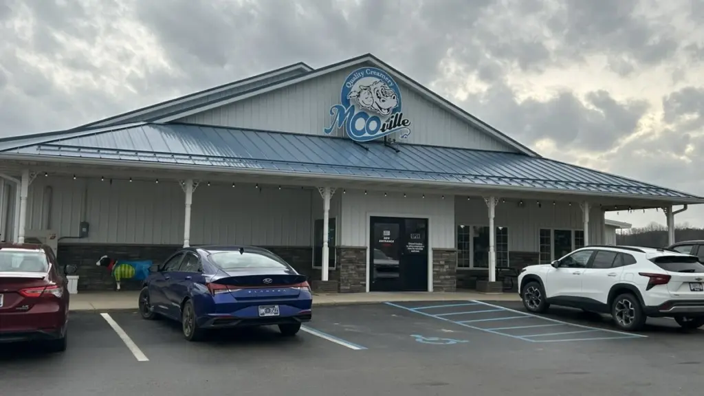 Dlaczego właściciele MOO-ville zmieniają zabytkową stodołę z 1837 roku w lodziarnię