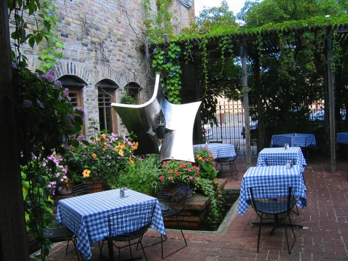 Dlaczego znana restauracja w centrum Norymbergi nagle zmienia menu i styl - image 1